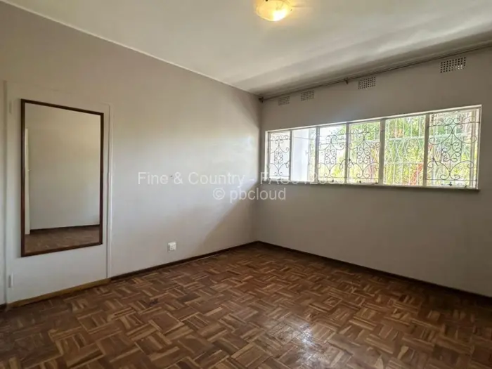2 Bedroom House to Rent in Avondale