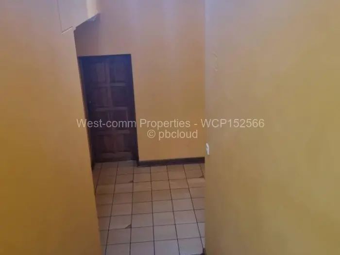 6 Bedroom House for Sale in Glen Lorne, Harare