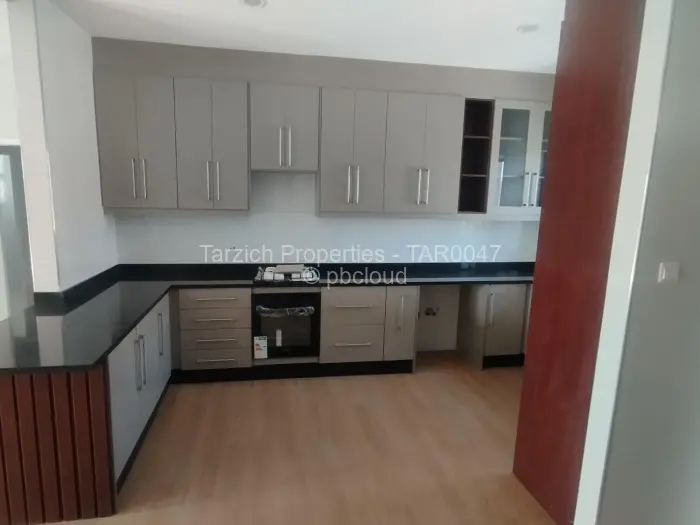 3 Bedroom House to Rent in Greendale