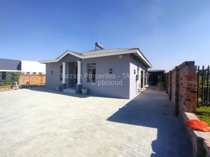 3 Bedroom House to Rent in Arlington