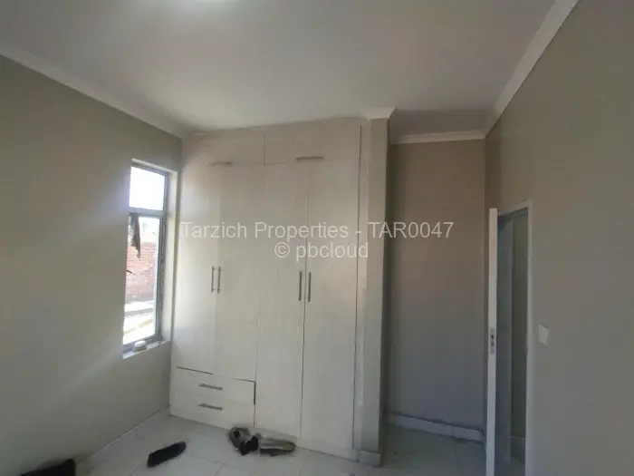 3 Bedroom House to Rent in Arlington