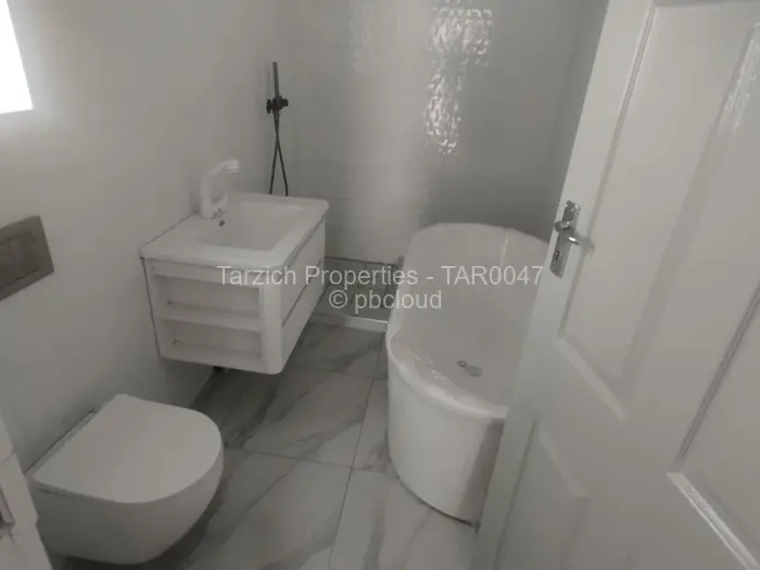 3 Bedroom House to Rent in Greendale