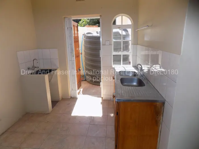 Townhouse/Complex/Cluster to Rent in Highlands