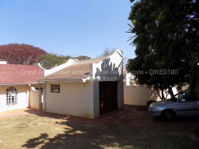 Townhouse/Complex/Cluster to Rent in Highlands
