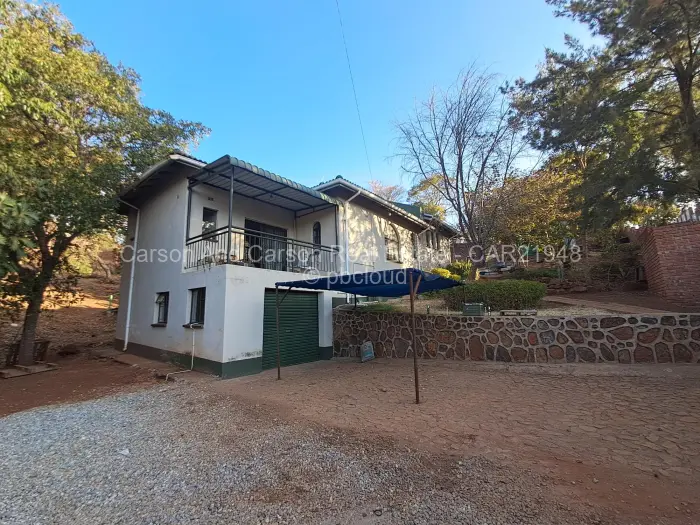 3 Bedroom Cottage/Garden Flat for Sale in Philadelphia, Harare