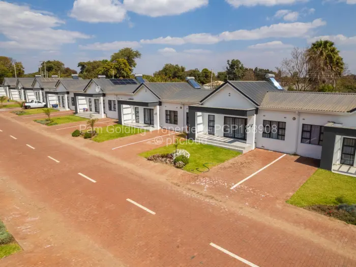 Townhouse/Complex/Cluster for Sale in Prospect, Harare