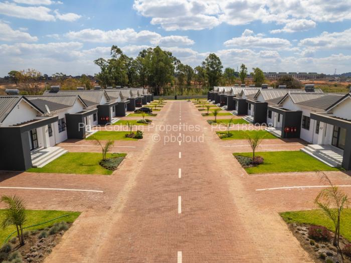 Townhouse/Cluster for Sale in Prospect, Harare