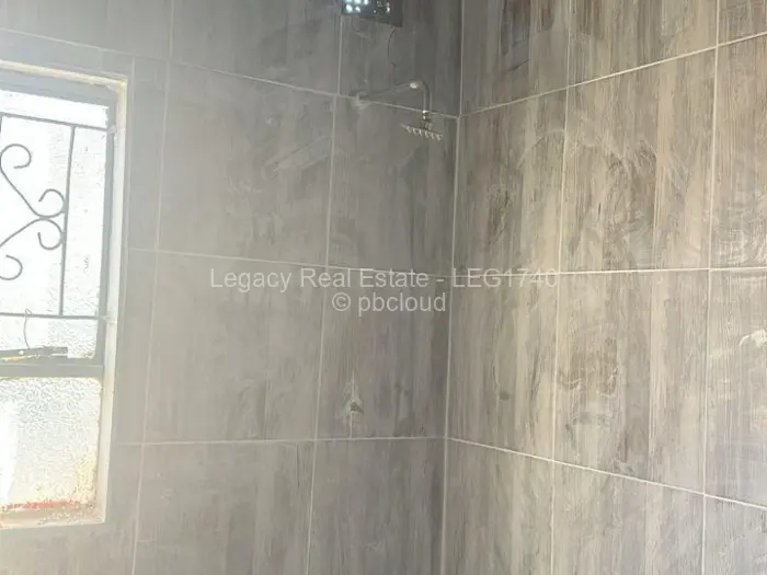 4 Bedroom House to Rent in Kuwadzana