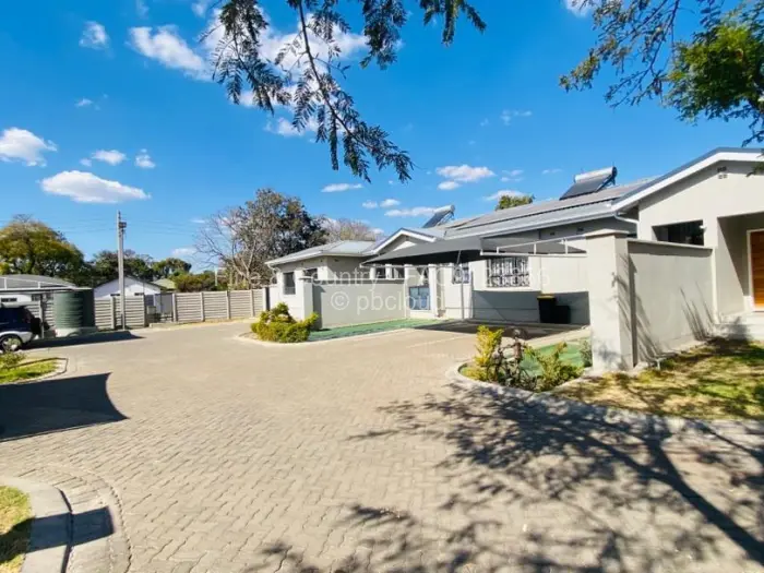 Townhouse/Complex/Cluster to Rent in Greendale