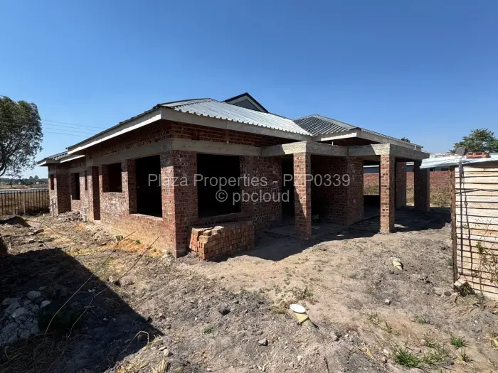 4 Bedroom House for Sale in Mabvazuva Estates, Ruwa