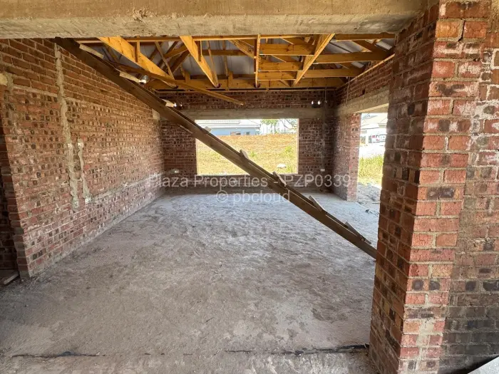 4 Bedroom House for Sale in Mabvazuva Estates, Ruwa