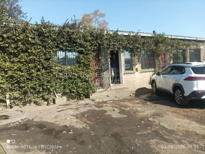 Warehouse/Industrial for Sale in Waterfalls, Harare