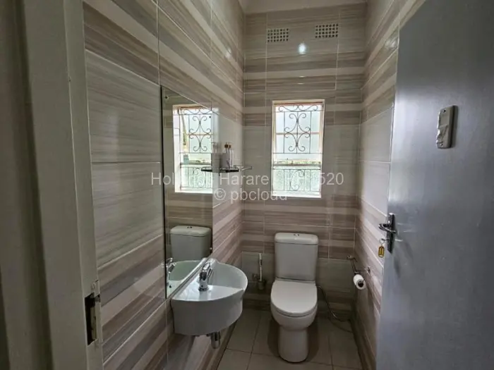 3 Bedroom House to Rent in Alexandra Park