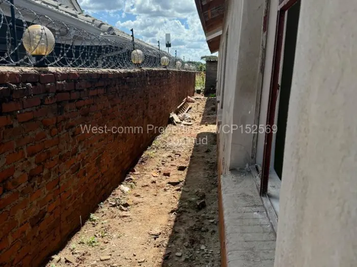 3 Bedroom House for Sale in Ashdown Park, Harare