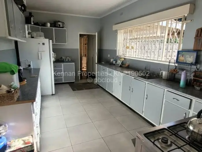 4 Bedroom House to Rent in Greendale