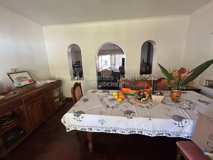 4 Bedroom House to Rent in Greendale