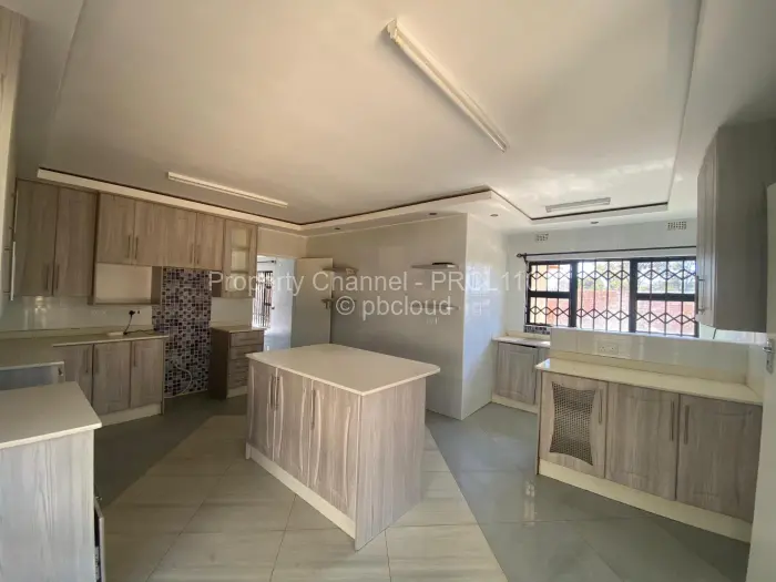 3 Bedroom House to Rent in Rockview, Harare