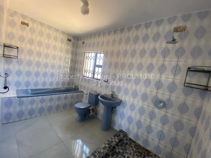 3 Bedroom House to Rent in Rockview, Harare