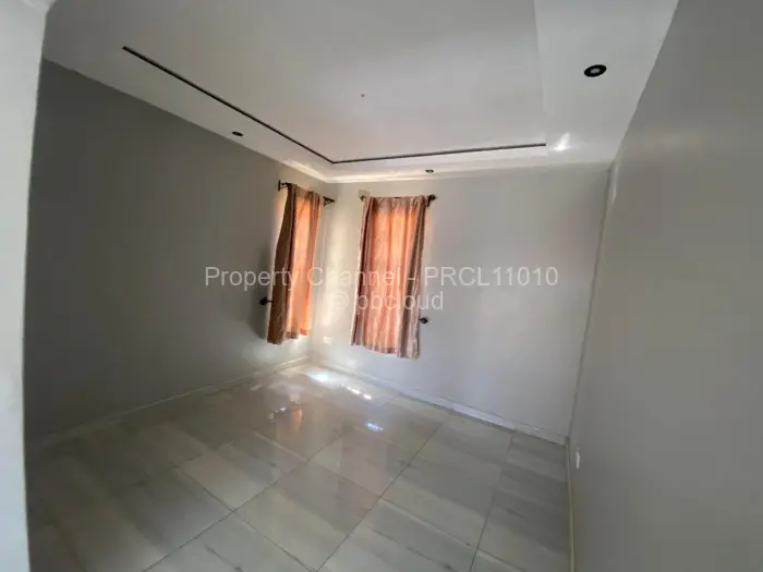 3 Bedroom House to Rent in Rockview, Harare
