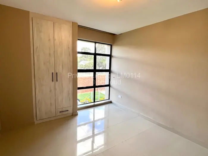 Townhouse/Complex/Cluster to Rent in Strathaven, Harare