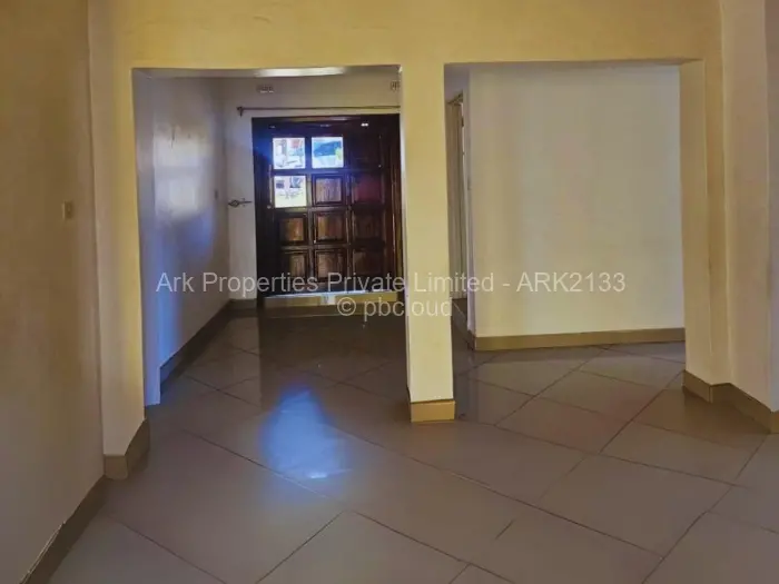 5 Bedroom House to Rent in Shawasha Hills, Harare