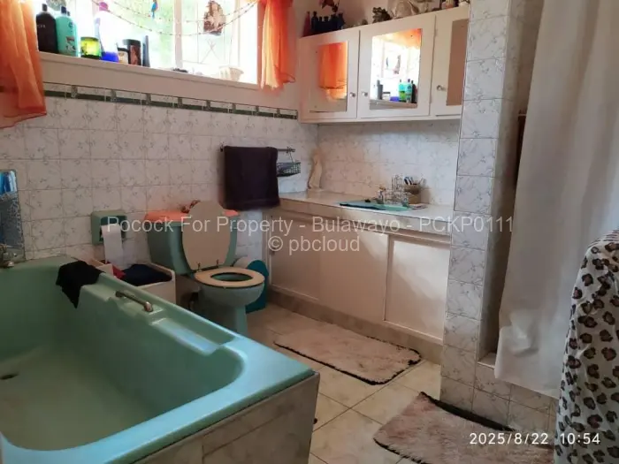3 Bedroom House for Sale in Hillside Byo, Bulawayo