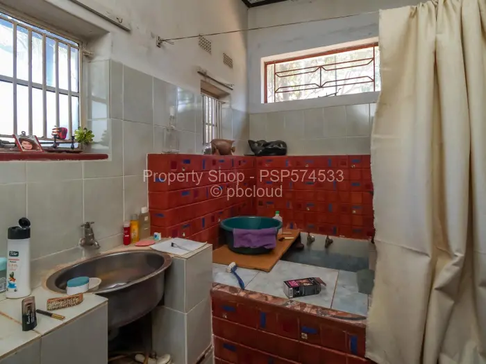 4 Bedroom House for Sale in Avondale, Harare