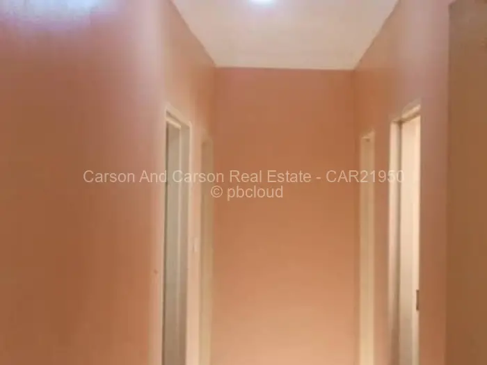 Room to Rent in Waterfalls, Harare