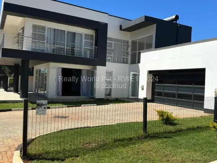 Flat/Apartment to Rent in Carrick Creagh Estate