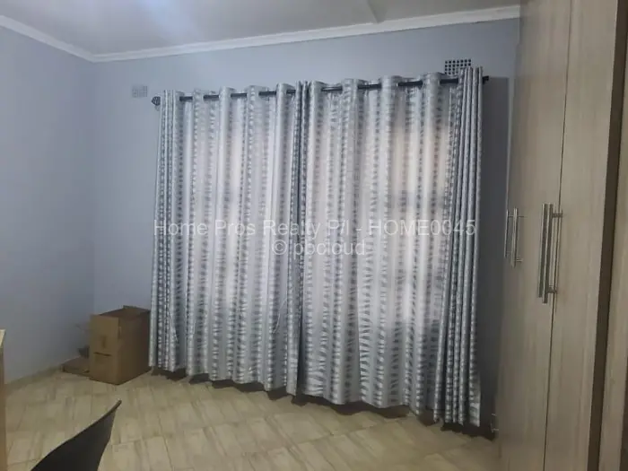 3 Bedroom House to Rent in Ashdown Park