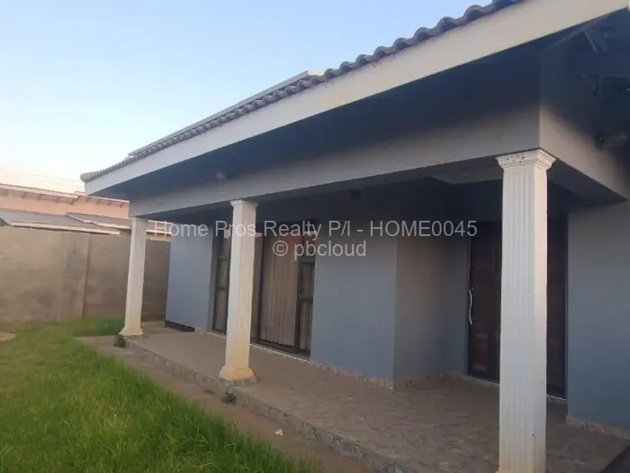 3 Bedroom House to Rent in Ashdown Park