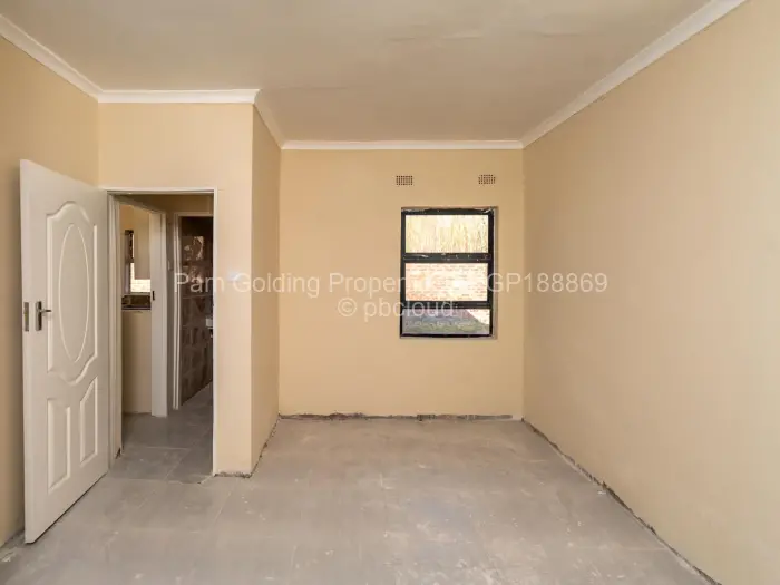 Townhouse/Cluster for Sale in Marlborough, Harare