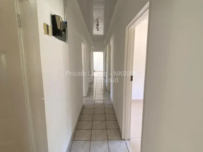 4 Bedroom House to Rent in Borrowdale West