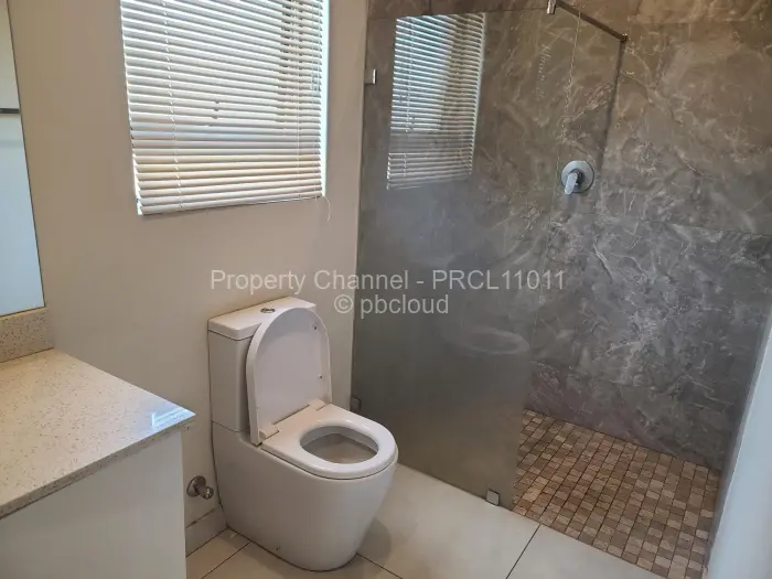 Flat/Apartment to Rent in Avondale