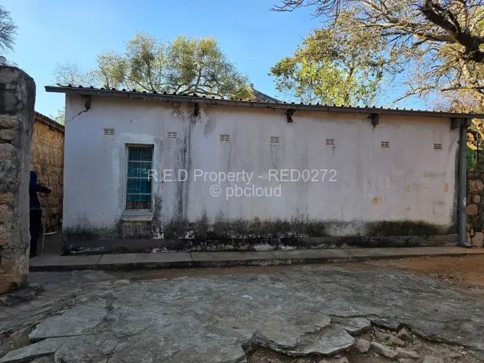 4 Bedroom House for Sale in Hillside Byo, Bulawayo