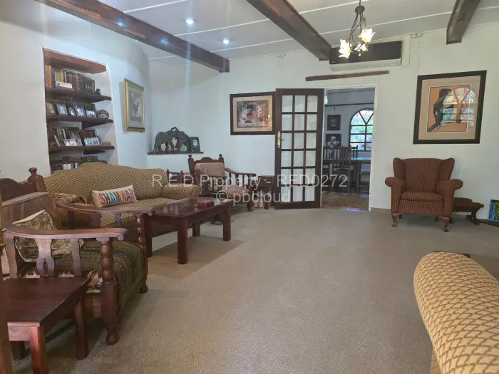 4 Bedroom House for Sale in Hillside Byo, Bulawayo