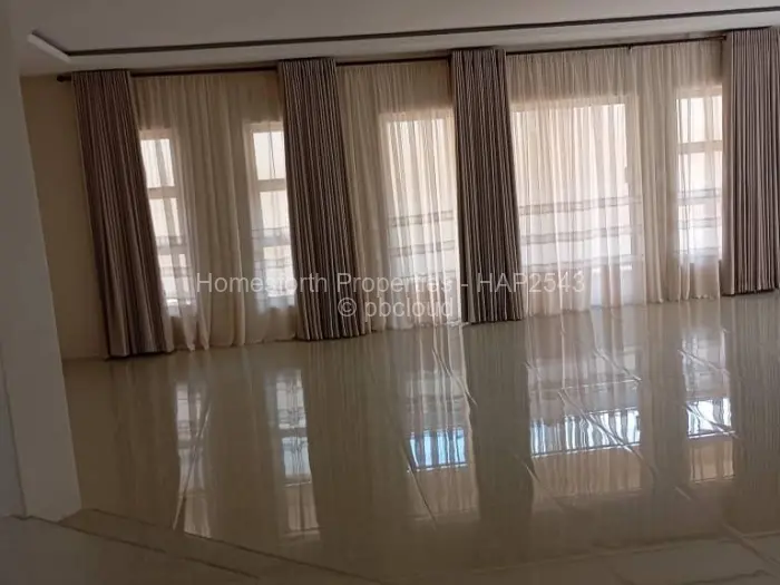 4 Bedroom House to Rent in Borrowdale Brooke