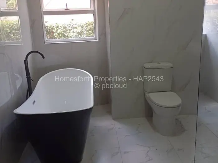 4 Bedroom House to Rent in Borrowdale Brooke