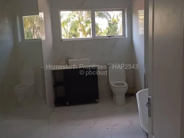 4 Bedroom House to Rent in Borrowdale Brooke