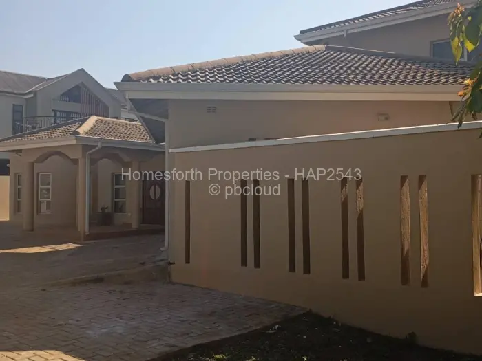 4 Bedroom House to Rent in Borrowdale Brooke