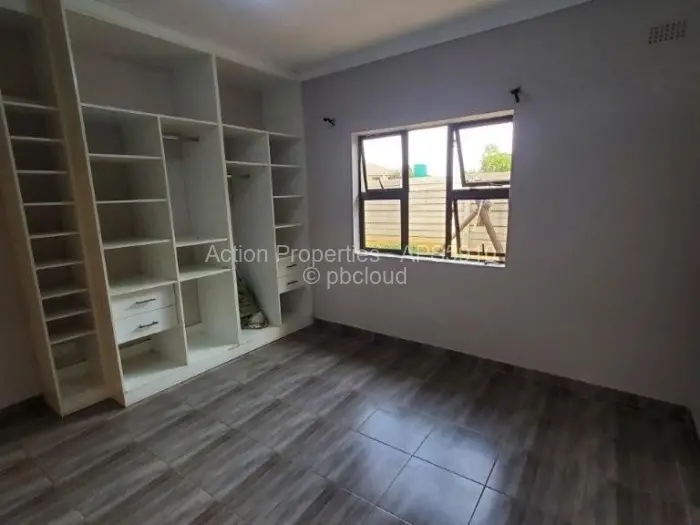 3 Bedroom Cottage/Garden Flat to Rent in Mount Pleasant Heights