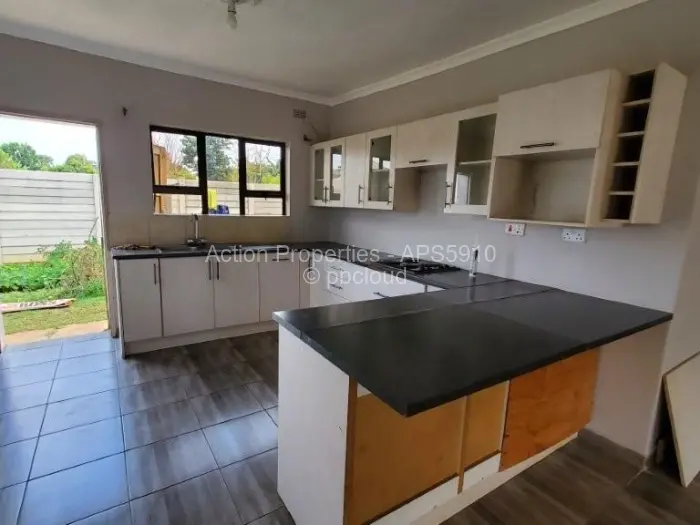 3 Bedroom Cottage/Garden Flat to Rent in Mount Pleasant Heights