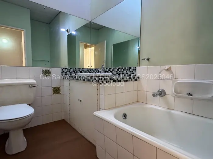 Townhouse/Complex/Cluster for Sale in Famona, Bulawayo