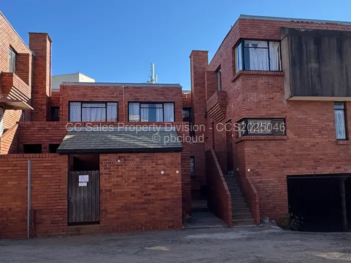 Townhouse/Complex/Cluster for Sale in Famona, Bulawayo