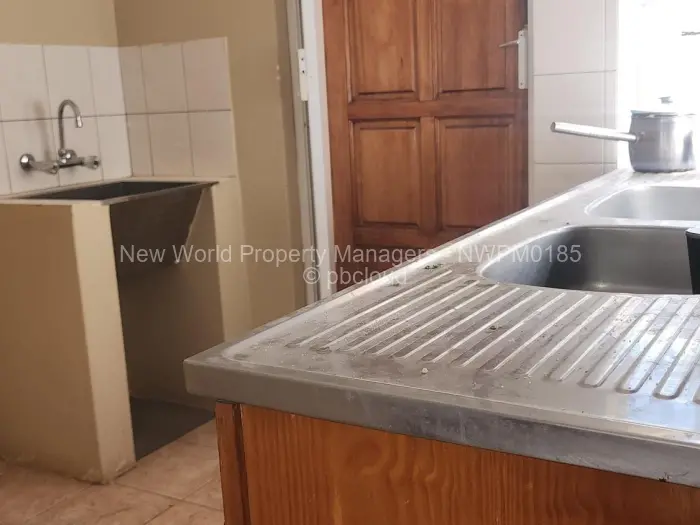 Townhouse/Complex/Cluster to Rent in Highlands
