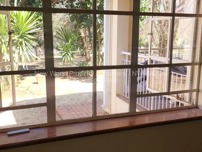 Townhouse/Complex/Cluster to Rent in Highlands