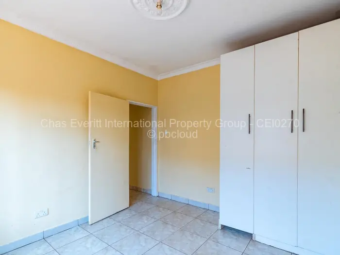 2 Bedroom House for Sale in Glaudina, Harare