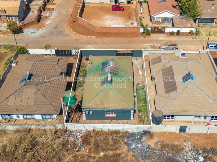 2 Bedroom House for Sale in Glaudina, Harare