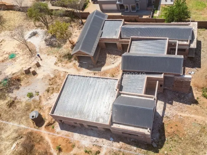 5 Bedroom House for Sale in Glen Lorne, Harare