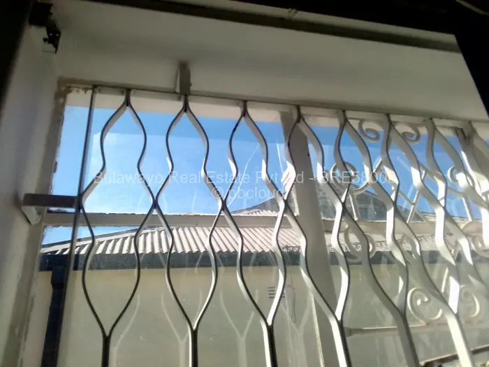 Townhouse/Cluster to Rent in Bulawayo City Centre, Bulawayo